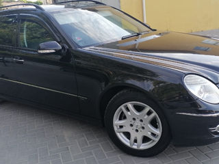 Mercedes E-Class foto 3