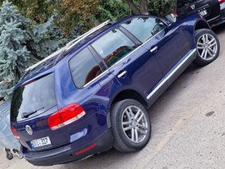 Volkswagen Touareg foto 6