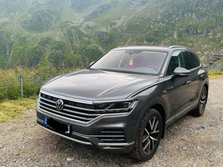 Volkswagen Touareg foto 0