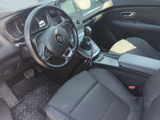 Renault Grand Scenic foto 7