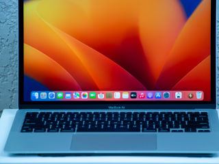 MacBook Air Retina 2020/ Apple M1/ 8Gb Ram/ 256Gb SSD/13.3" Retina/ 351Cycles!! foto 5