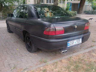 Opel Omega foto 3