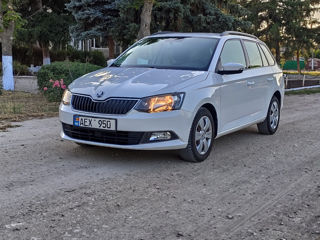 Skoda Fabia foto 2