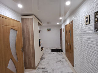 Apartament cu 3 camere, 82 m², Periferie, Ialoveni foto 8