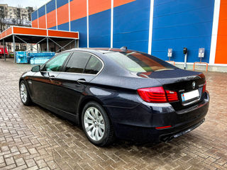 BMW 5 Series foto 7