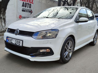 Volkswagen Polo foto 1