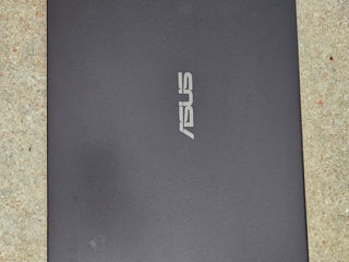 ASUS foto 4