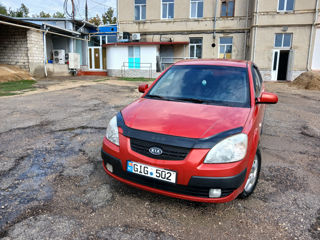 KIA Rio foto 7