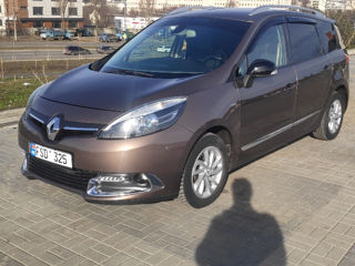 Renault Scenic foto 2