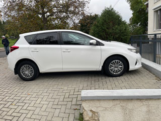 Toyota Auris foto 7