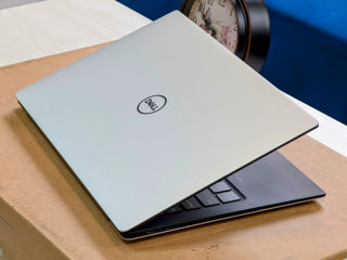 Dell XPS 9380 IPS (Core i5 8265u/4Gb Ram/128Gb NVMe SSD/13.3" FHD IPS) foto 10