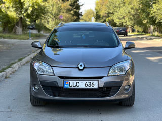 Renault Megane foto 2