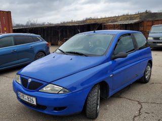 Lancia Ypsilon foto 2