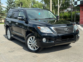 Lexus LX Series