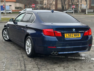 BMW 5 Series foto 2