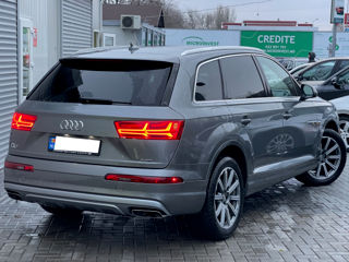 Audi Q7 foto 4