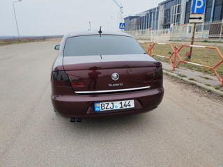 Skoda Superb 2.0 tdi avtomat Машина свободна viber / whatsapp 24/7 foto 9