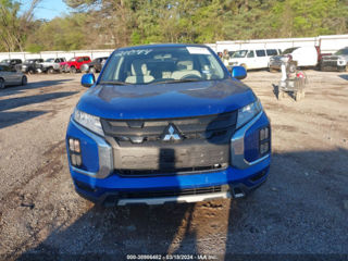 Mitsubishi Outlander foto 2