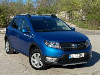 Dacia Sandero Stepway foto 2