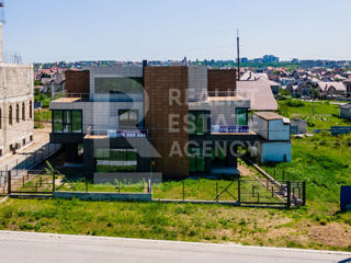 Vânzare, townhouse, 3 nivele, 5 camere, strada Operațiunea Iași-Chișinău, Râșcani foto 1