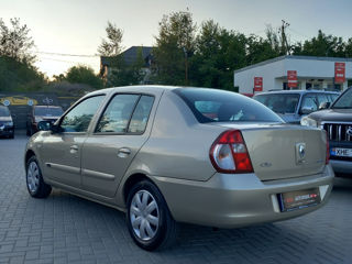 Renault Clio foto 5