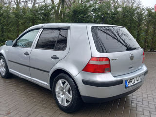 Volkswagen Golf foto 4