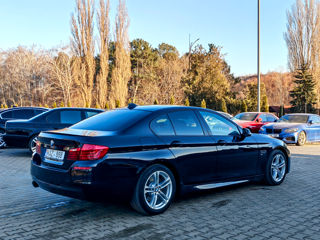 BMW 5 Series foto 18