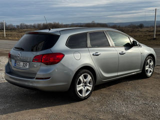 Opel Astra foto 4