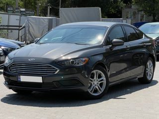 Ford Fusion foto 1