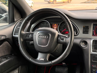 Audi Q7 foto 8