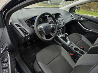 Ford Focus foto 8