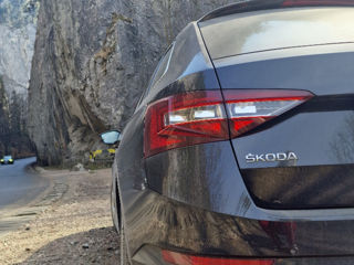 Skoda Superb foto 3