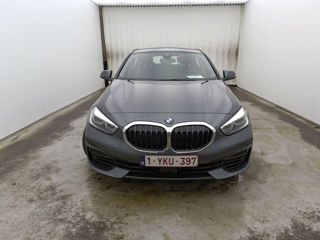 BMW 1 Series foto 2