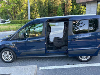 Ford Transit Connect foto 2