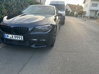 BMW 5 Series foto 3