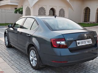 Skoda Octavia foto 8