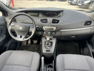 Renault Scenic foto 8