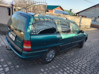 Opel Astra foto 2