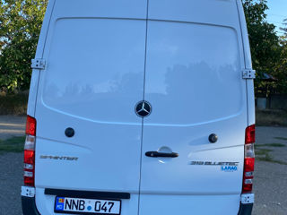 Mercedes Sprinter 319 Bluetec foto 4