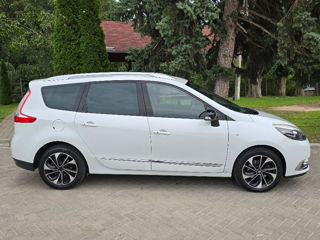 Renault Grand Scenic foto 2