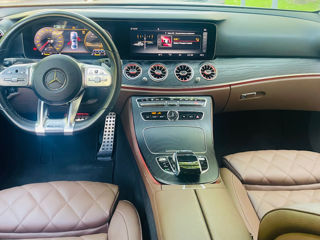 Mercedes E-Class foto 2