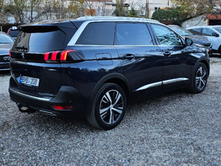 Peugeot 5008 foto 3