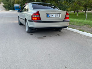 Volvo S80 foto 4