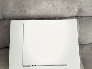 MacBook Air 15 8GB / 256GB Silver NOU foto 6