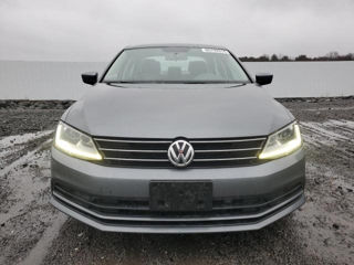 Volkswagen Jetta foto 5