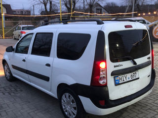 Dacia Logan foto 3