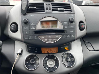 Toyota Rav 4 foto 15