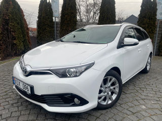 Toyota Auris foto 3