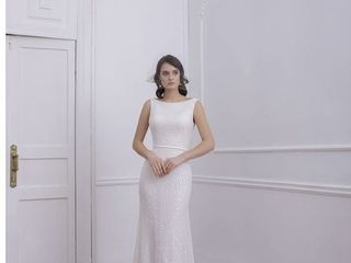 Vind rochie de mireasa sau pentru alte ocazii frumoasa prelucrata cu biser..lucru manual..salon Sofi foto 1