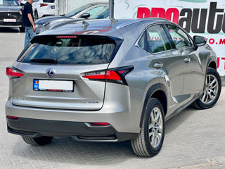 Lexus NX Series foto 4